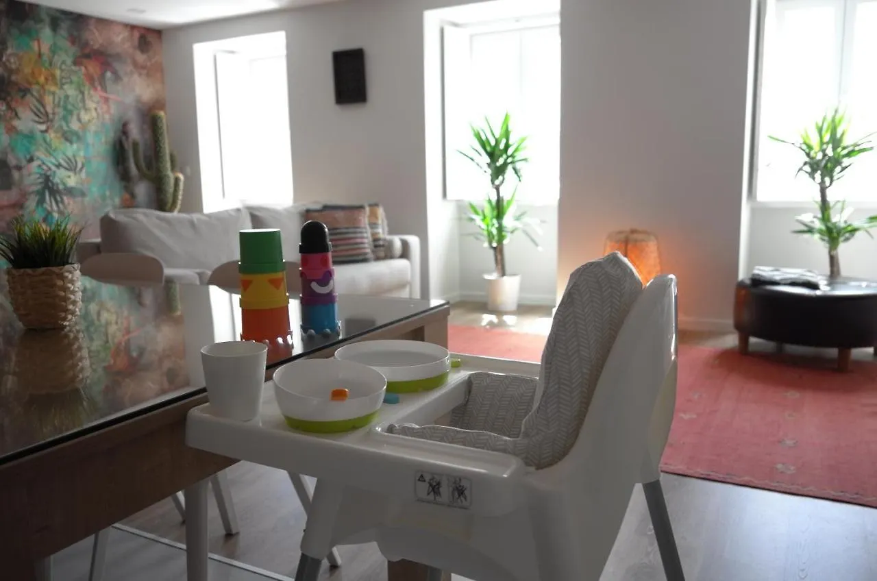 Exotic Fusion Double Suite Lisbon Apartment